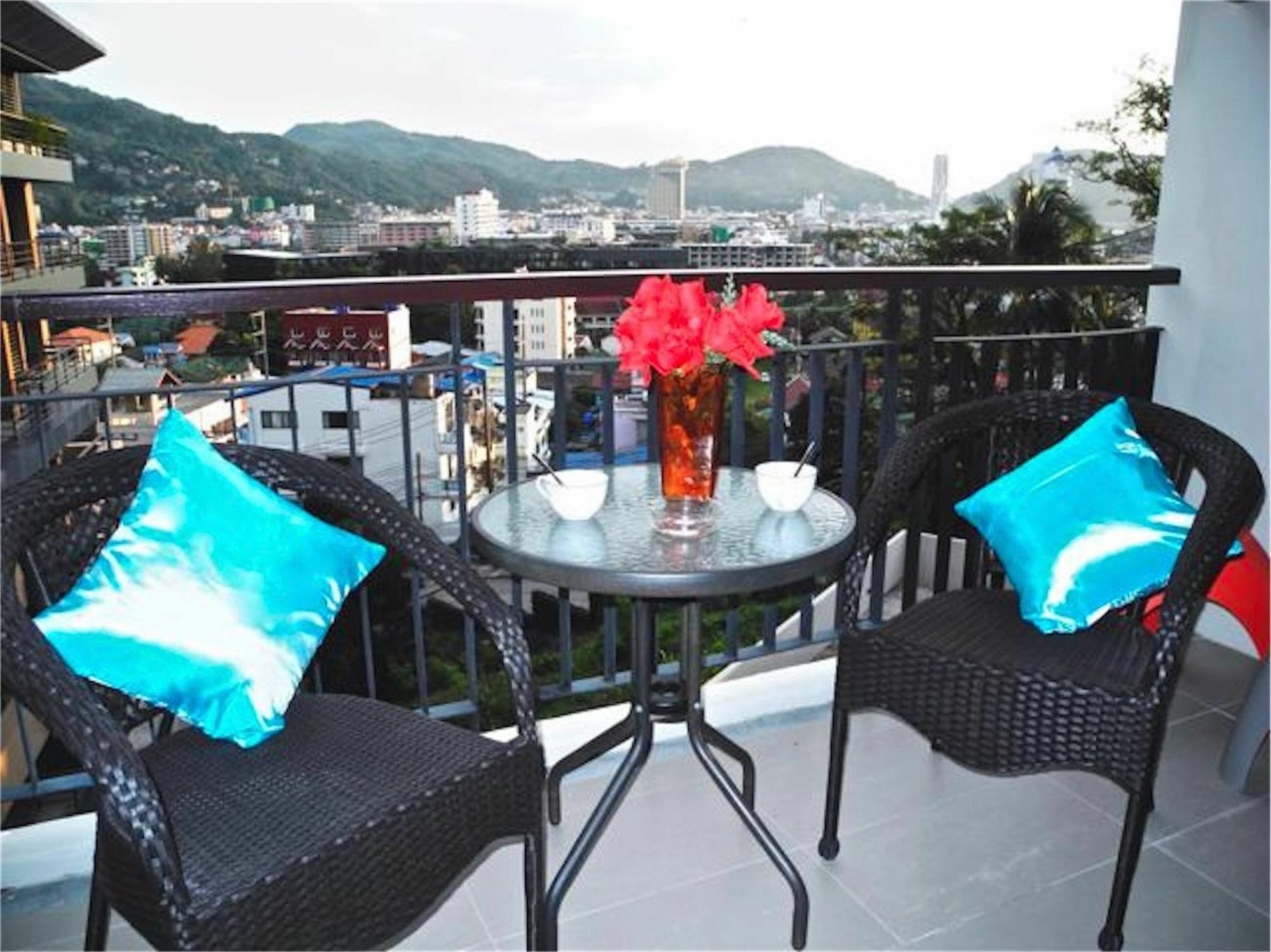 Bliss Patong 2 Bedrooms Apartment Exterior foto